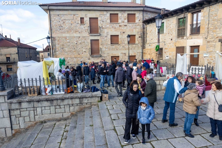 Belén viviente Duruelo de la Sierra 2025./ Viksar Fotografía