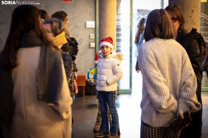 EN FOTOS | La magia de la Navidad llena el Palacio de la Audiencia con el concierto solidario de Cruz Roja