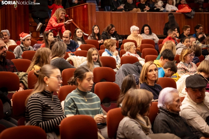 EN FOTOS | La magia de la Navidad llena el Palacio de la Audiencia con el concierto solidario de Cruz Roja