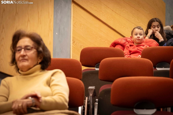 EN FOTOS | La magia de la Navidad llena el Palacio de la Audiencia con el concierto solidario de Cruz Roja