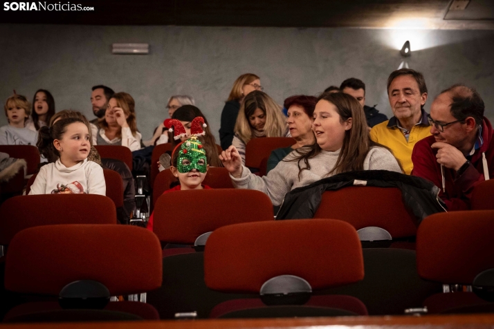 EN FOTOS | La magia de la Navidad llena el Palacio de la Audiencia con el concierto solidario de Cruz Roja