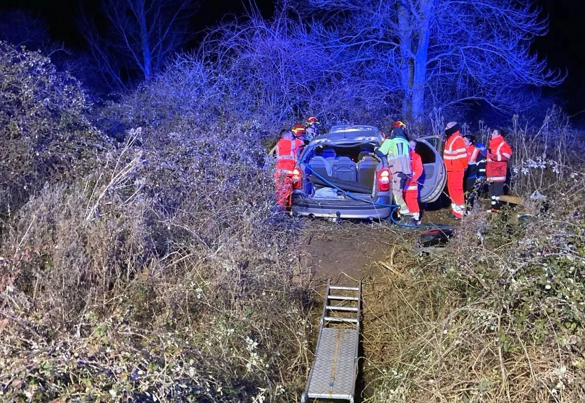 Foto 2 - Grave accidente en Almenar: Un fallecido y un herido