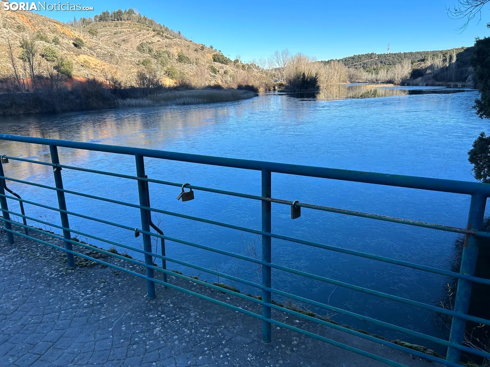 Una imagen del río hoy miércoles. /Pedro Lafuente