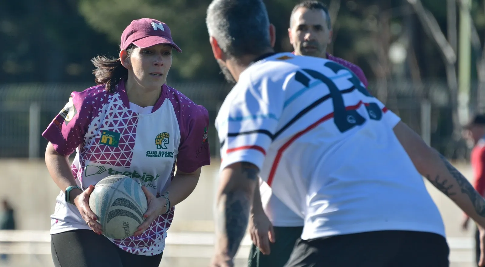 Foto 10 - Escuelas y Touch Rugby protagonizan un gran d&iacute;a para el Ingenieros en Zaragoza