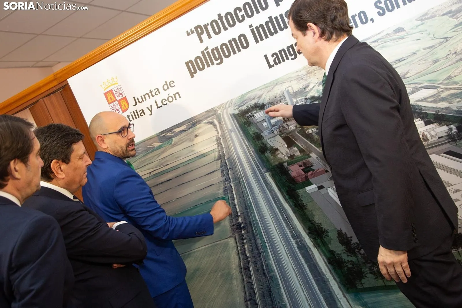 Foto 7 - Dos empresas se fijan en Langa: prometen 100 M&euro; de inversi&oacute;n y promueven el desarrollo de su pol&iacute;gono