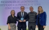 Elia Jiménez (izda.), Benito Serrano, Alberto Jiménez y Antonia Varela durante el acto de entrega del certificado Starlight a la provincia. /Dip. 