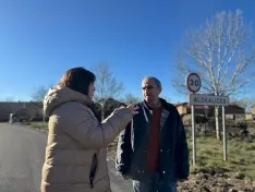 Una imagen de la visita oficial a las carreteras en Tierras Altas. /Dip.