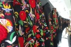 El mercado sobre el vestido tradicional soriano hoy. /PC