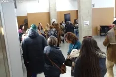 Una imagen del taller de elaboración de tocado. /PC