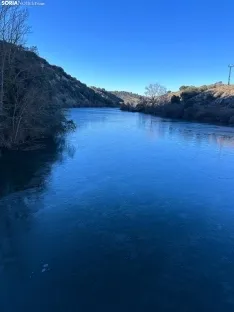 Una imagen del río hoy miércoles. /Pedro Lafuente