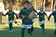 Foto 5 - Escuelas y Touch Rugby protagonizan un gran d&iacute;a para el Ingenieros en Zaragoza