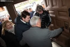 Mañueco presenta la actuación en el claustro y la fachada de la Concatedral de San Pedro