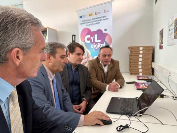 El programa CyLDigital apuesta por nuevos talleres demostrativos sobre hogar digital, ciberseguridad o impresión 3D en las zonas rurales