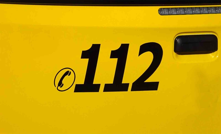 Dos heridos tras la colisión entre tres vehículos en la A-11