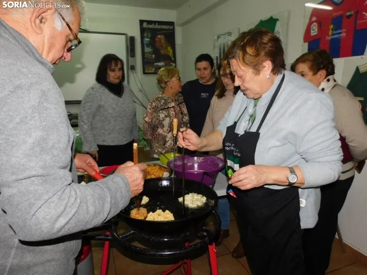 Fotos: Extremadura conquista Soria con sus dulces m&aacute;s t&iacute;picos