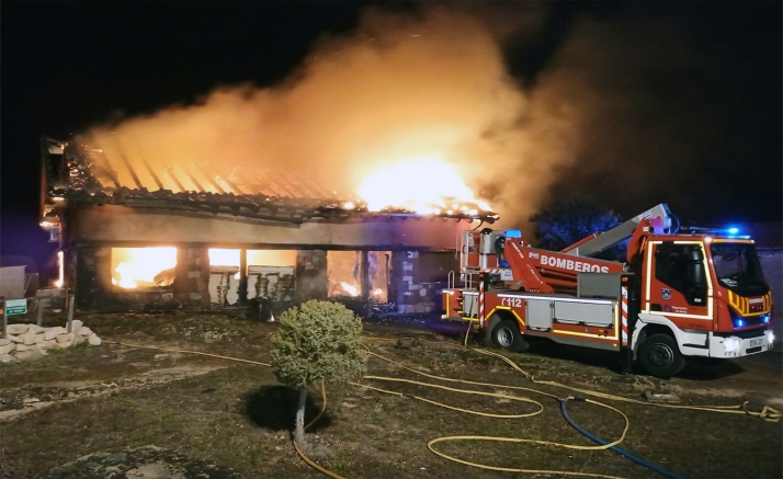 Arde una vivienda en la Venta de Tiermes