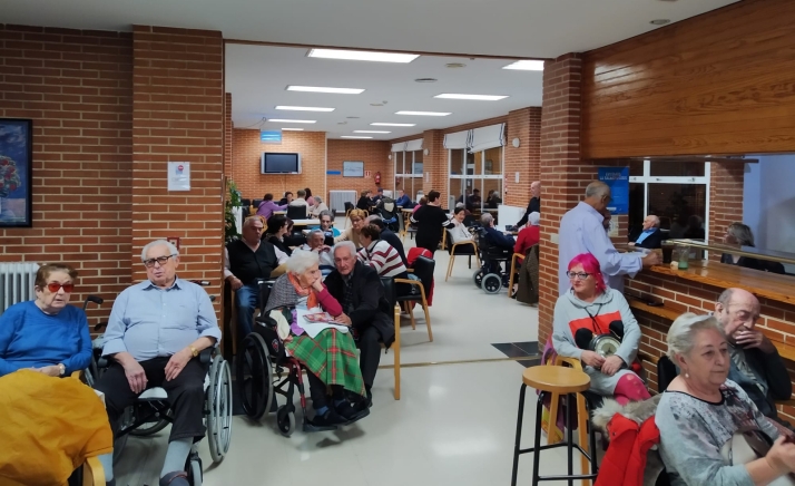 Castilla y León sigue a la cabeza de las comunidades autónomas en la atención a los mayores en centros residenciales