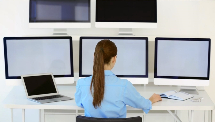 Una ventanilla única para pacientes: Sacyl renueva su canal de atención con 7,2 M&euro;