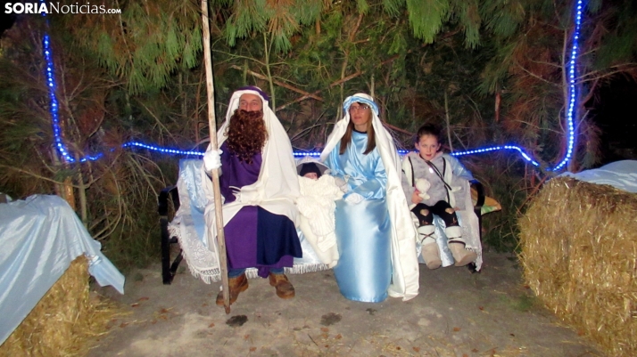 Fotos: Los Reyes Magos visitaron varios lugares de la provincia como Golmayo o la Barriada