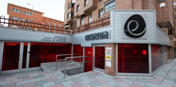 ENSENIA lanza cursos con prácticas en empresas