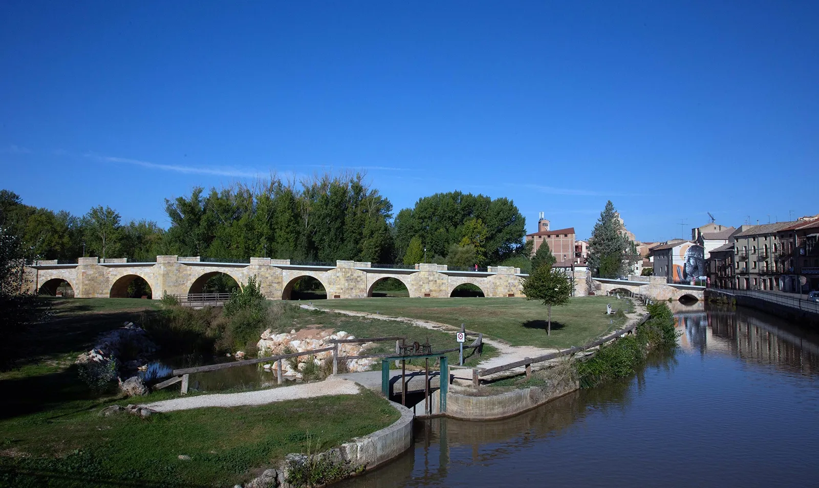 Foto 2 - San Esteban acoge el 24 el D&iacute;a Internacional de la Internet Segura