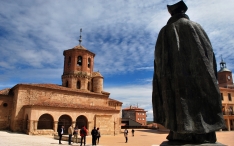 Una imagen de la plaza Mayor de Almazán. /PC