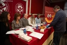 El 'Mejor torrezno del mundo 2025' en el Casino 