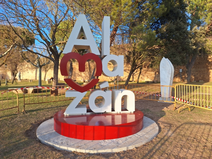  Almazán ya tiene la escultura con su nombre