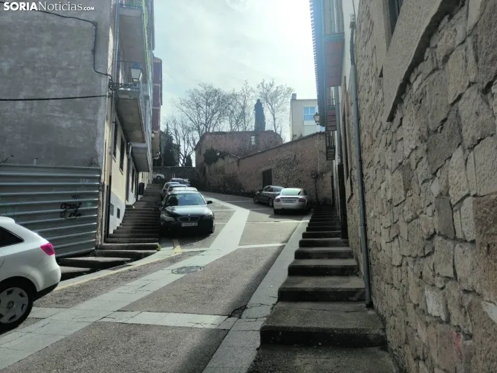 Tramos de escaleras que se mecanizarán en el Calaverón. 