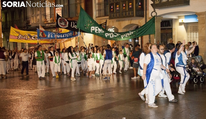 Las peñas sanjuaneras también se apuntan al carnaval