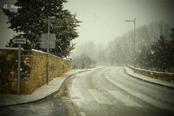 Fotos: La nieve tambi&eacute;n cubre El Burgo y Ciudad de Osma