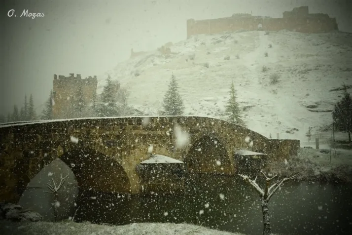 Fotos: La nieve tambi&eacute;n cubre El Burgo y Ciudad de Osma