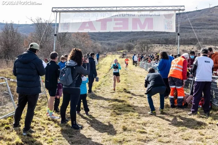 Atletismo en Ólvega./ Viksar Fotografía