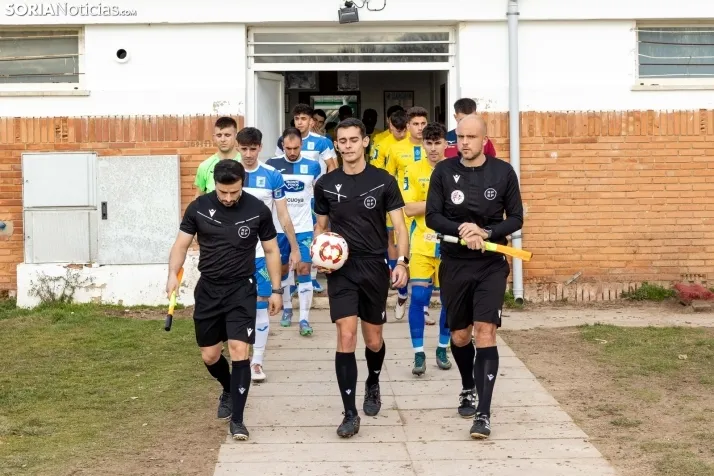 S.D. Almazán vs Arandina./ Viksar Fotografía