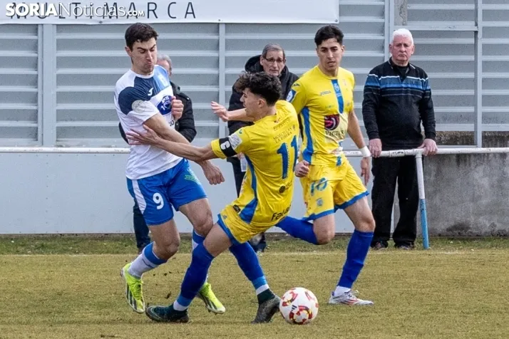 S.D. Almazán vs Arandina./ Viksar Fotografía