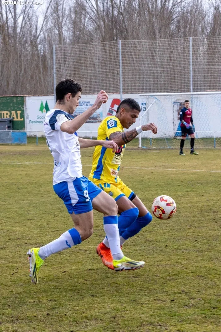 S.D. Almazán vs Arandina./ Viksar Fotografía