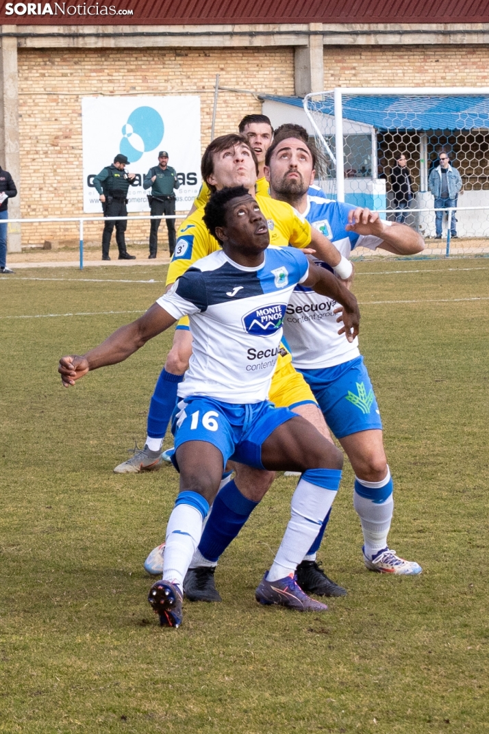 S.D. Almazán vs Arandina./ Viksar Fotografía