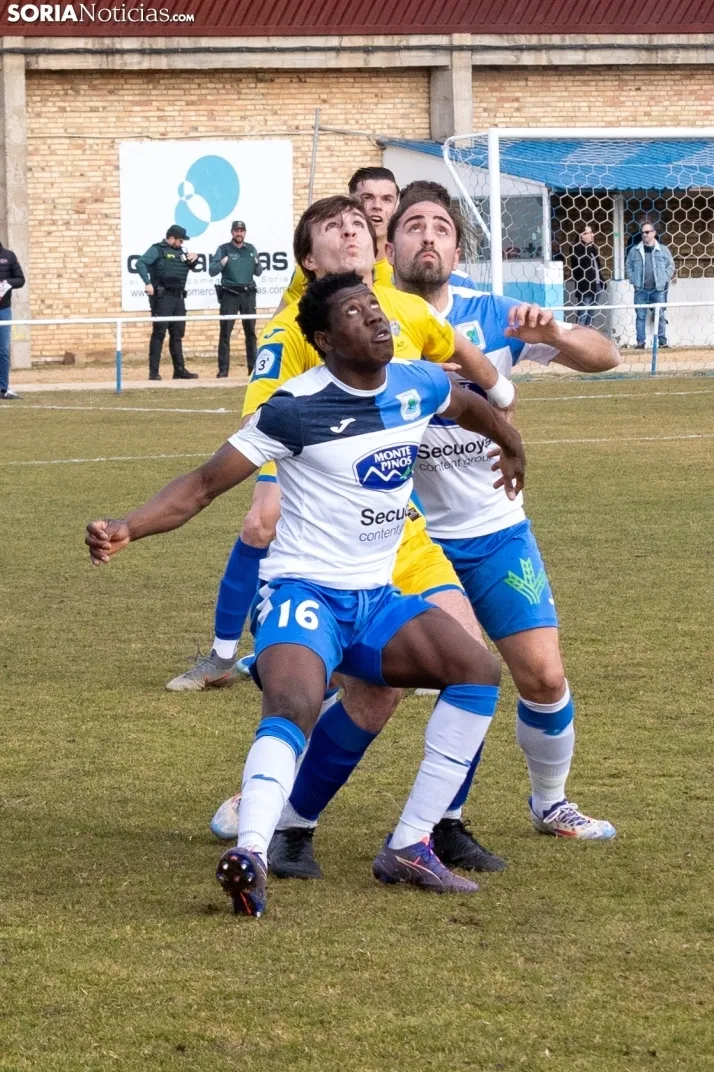 S.D. Almazán vs Arandina./ Viksar Fotografía