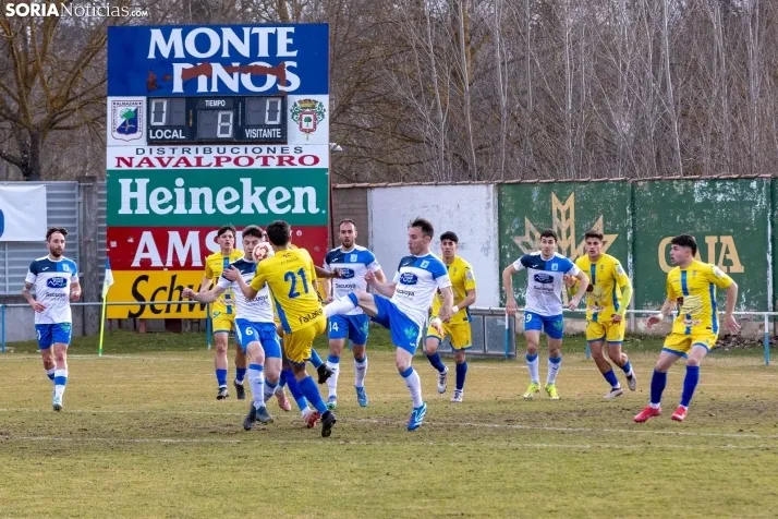 S.D. Almazán vs Arandina./ Viksar Fotografía