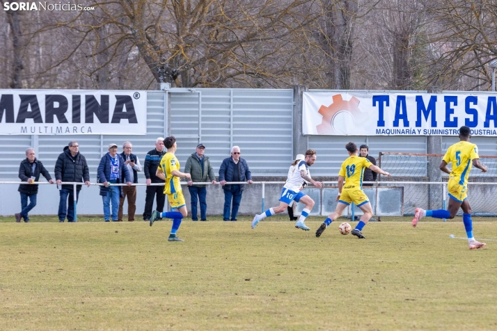 S.D. Almazán vs Arandina./ Viksar Fotografía