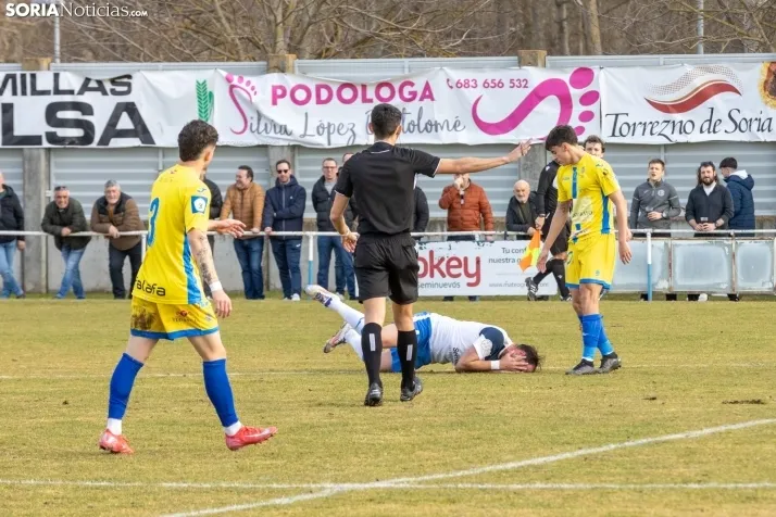S.D. Almazán vs Arandina./ Viksar Fotografía