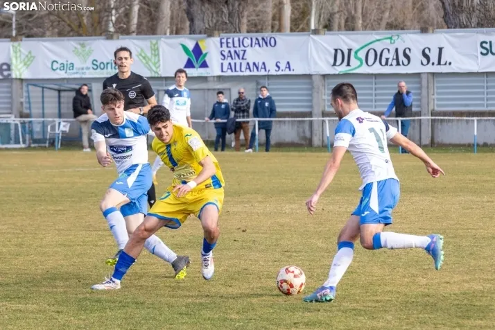 S.D. Almazán vs Arandina./ Viksar Fotografía