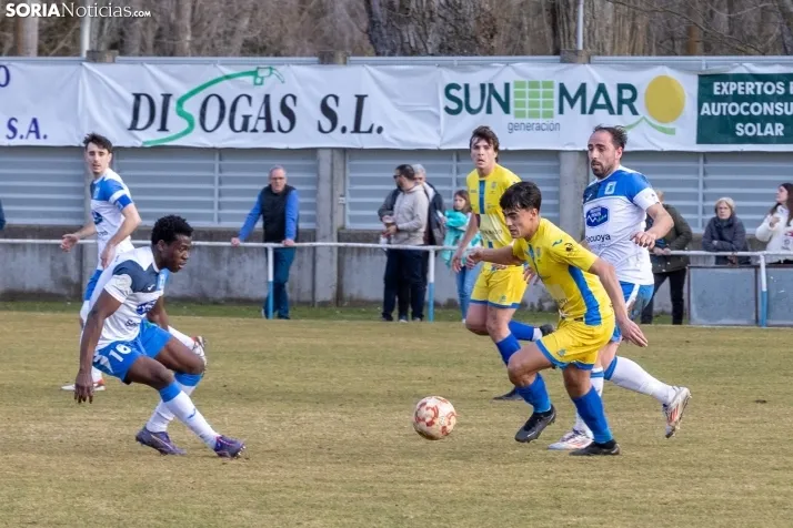 S.D. Almazán vs Arandina./ Viksar Fotografía