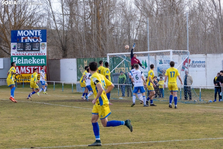 S.D. Almazán vs Arandina./ Viksar Fotografía