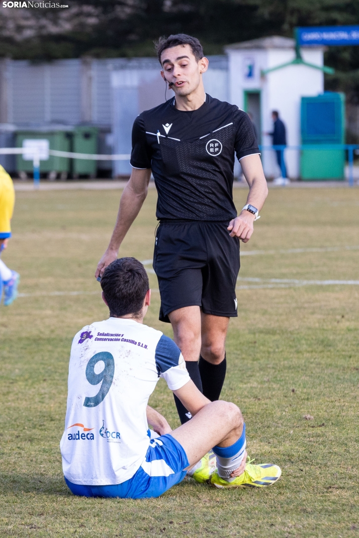 S.D. Almazán vs Arandina./ Viksar Fotografía