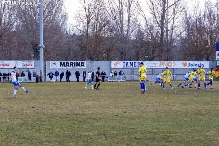 S.D. Almazán vs Arandina./ Viksar Fotografía