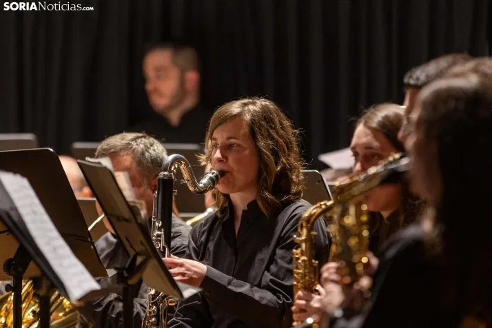 EN FOTOS | La Banda de M&uacute;sica de Almaz&aacute;n cautiva al p&uacute;blico con su concierto &lsquo;M&uac