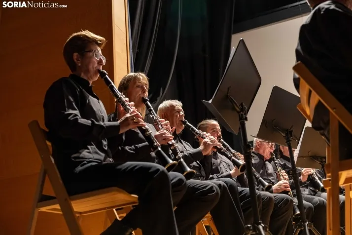 EN FOTOS | La Banda de M&uacute;sica de Almaz&aacute;n cautiva al p&uacute;blico con su concierto &lsquo;M&uac