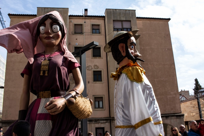 GALER&Iacute;A | Cabezudos, disfraces y chiquiller&iacute;a, obligados ingredientes para el carnaval de Soria 