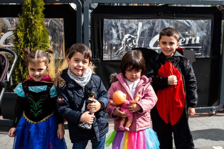 GALER&Iacute;A | Cabezudos, disfraces y chiquiller&iacute;a, obligados ingredientes para el carnaval de Soria 